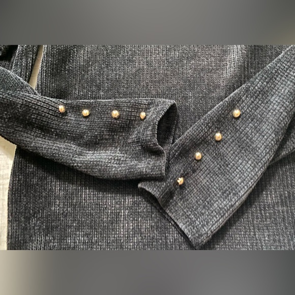 SHEIN NWOT Black Ruffled Long Sleeve Blouse - Picture 5 of 6